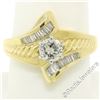 Image 4 : 18kt Yellow and White Gold 0.90 ctw Round and Baguette Diamond Ring