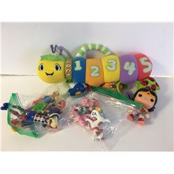 Toys - female superhero figures