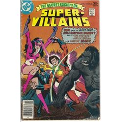 DC COMICS "SUPER VILLIANS" #10 OCT 35 CENTS