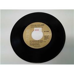 Starland Vocal Band 45 Afternoon Delight side one side to Starland RCA records fair condition