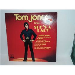 Tom Jones sings She's a Lady parrot records excellent condition