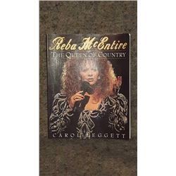1992 Reba McEntire the queen of country Carol Leggett