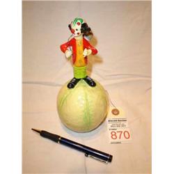 Marvi clown sculpture
