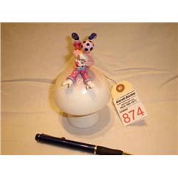 Marvi clown sculpture