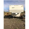 Image 3 : KIT COMPANION 27' FIFTH WHEEL HOLIDAY TRAILER (PHONE:  780-220-5518)