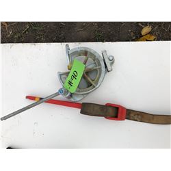 BENDER & STRAP WRENCH