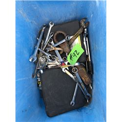 BLUE TOTE C/W COMBINATION WRENCHES & SPUD WRENCH