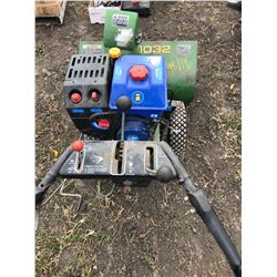 JOHN DEERE 32" SNOW BLOWER C/W NEWER 10 HP MOTOR