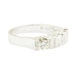 1.06 ctw Diamond Ring - 14KT White Gold