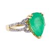 Image 2 : 4.67 ctw Emerald and Diamond Ring - 14KT Yellow Gold