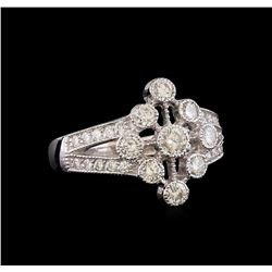 14KT White Gold 0.85 ctw Diamond Ring