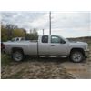 Image 2 : 2011 Chev 2500 HD Ext Cab 4x4 6 Litre Vortex A/T 8' Box w Toolbox & Gooseneck Hitch 104,787 KM  Safe