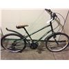 Image 1 : GREEN EVERYDAY 21-SPEED CRUISER BIKE