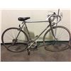 Image 2 : 2 BIKES - BROWN NORCO 27-SPEED ROAD BIKE, SILVER SUTEKI 12-SPEED ROAD BIKE