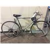 Image 2 : 2 BIKES - BLUE NO NAME SINGLE SPEED ROAD BIKE, SILVER CORSAIR 10-SPEED ROAD BIKE
