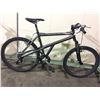Image 1 : GREY NO NAME 21-SPEED FRONT SUSPENSION MOUNTAIN BIKE (RIGHT SHIFTER BROKEN)