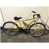 Image 2 : 2 BIKES - BLACK ROYCE UNION 21-SPEED FULL SUSPENSION MOUNTAIN BIKE, YELLOW RALEIGH 15-SPEED