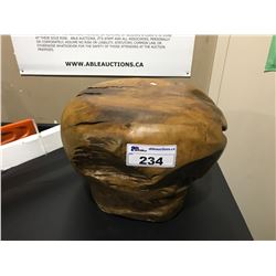 NATURAL WOOD  END TABLE / STOOL
