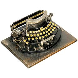 Typewriter Lloyd IV, 1914