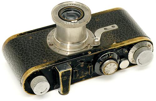Lot 1001 - A Leica Model Ia Elmax Camera Lot 1001 - A Leica Model Ia Elmax Camera