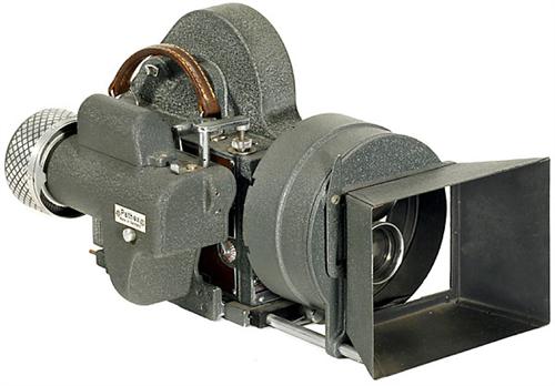 CAMERA PATHE WEBO SUPER 16 + poignée CAMERA PATHE WEBO SUPER 16 + poignée