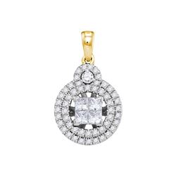7/8 CTW Womens Princess Diamond Cluster Circle Frame Pendant 14kt Yellow Gold - REF-102W3H