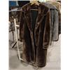 Image 2 : LADIES' FUR COAT