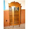 Image 2 : OAK CHINA CLOSET