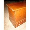 Image 2 : HEART PINE BLANKET CHEST