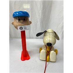 Vintage Charlie Brown Large Pez Plus Snoopy Pull Along Toy