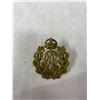 Image 2 : Lot Of 3 WW2 Canadian/British Soldiers Cap Badges