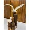 Image 2 : Nice Signed Seagulls on Piling Décor Piece