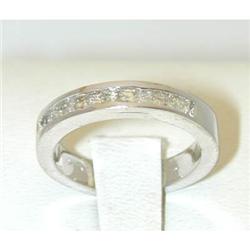 9011 14KW Gold Ring w/ Diamonds