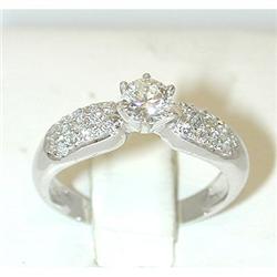 4798 18KW Gold Diamond Ring