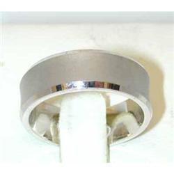 7692 14KW Gold Ring
