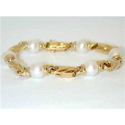 3212 BVLGARI 18K Gold Bracelet w/ Pearls