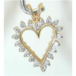 1145 14K Gold Pendant w/Diamond