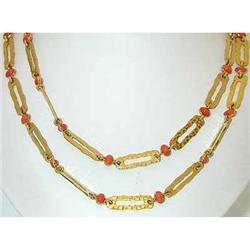 2240 VCA 14K Gold Necklace w/ Corals