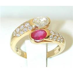 3835 BVLGARI 18k Gold Diamond/Ruby Ring