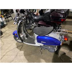 2005 YAMAHA VINO, SCOOTER, BLUE/GREY, VIN # JYASA17N25A002195