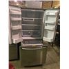 Image 2 : SAMSUNG RF18HFENBSR/AC STAINLESS STEEL 3 DOOR FRENCH DOOR 33" WIDTH 24" COUNTER DEPTH REFRIGERATOR