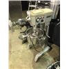 Image 1 : HOBART D-300T 3/4HP 115V 1PHZ COMMERCIAL LARGE QUART MIXER WITH BOWL & ATTACHMENT