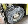 Image 9 : CLARK  30,000LB CAPACITY 2 STAGE DIESEL FORKLIFT WITH SIDE SHIFT, TILT & ADJUSTING FORKS