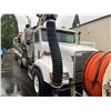 Image 2 : 1992 FREIGHTLINER WITH VACTOR JET RODDER VIN 2FVX3LYB1NV481060