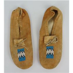 Montana Native American Indian Moccasins Beaded