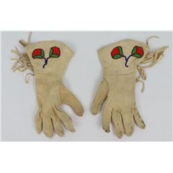 Montana Native American Indian Beaded Gauntlets