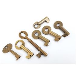 Lot of 7 Railroad Keys Chicago Milwaukee Pacific