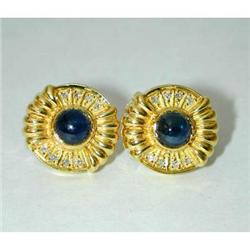 292 18K Gold Sapphire Earrings w/Diamond