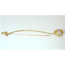 2660 CARTIER 18k Gold Diamond Pin