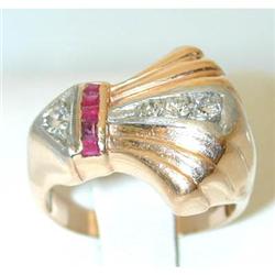 2797 14K Gold Ruby Ring w/Diamond